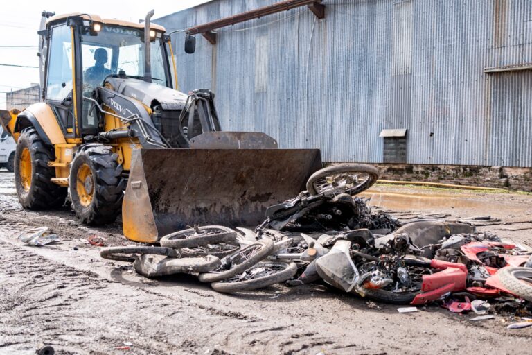 La Municipalidad realizó la compactación de motos secuestradas