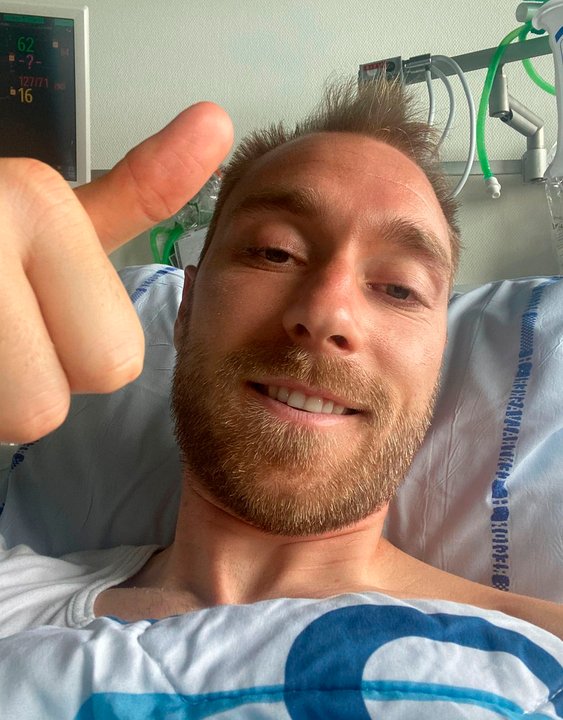 Christian Eriksen tranquiliza a todos tras su descompensación en el amistoso contra Ucrania