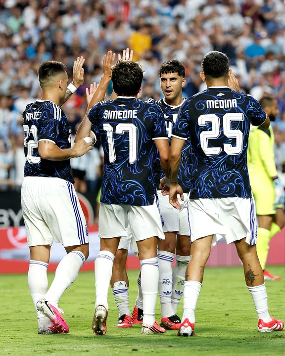 La era Scaloni marca un hito de asistencia en la Selección argentina