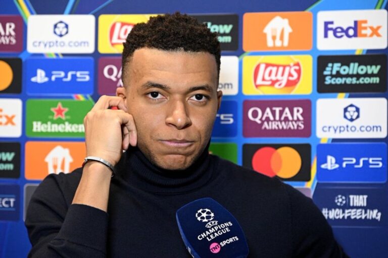 Las críticas a Mbappé aumentan tras su salida de la concentración francesa