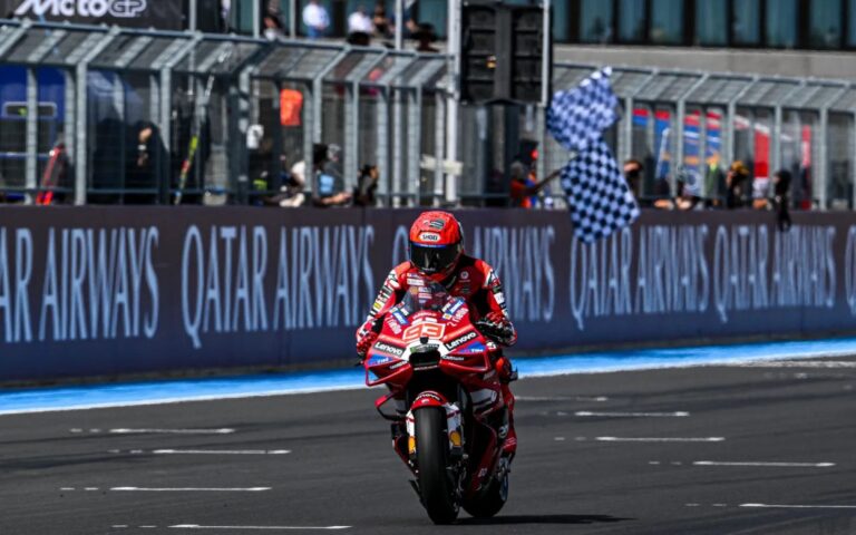 Marc Márquez conquista el GP de Hungría en un emocionante duelo