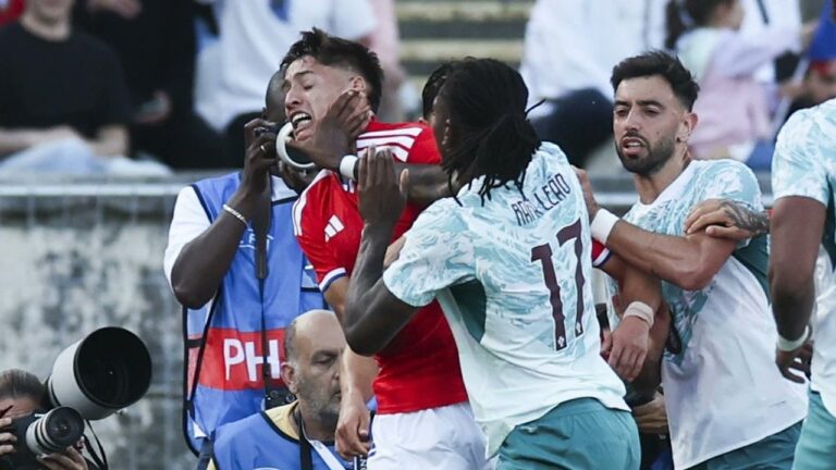 Portugal supera a Chile en un amistoso caliente con dos expulsados