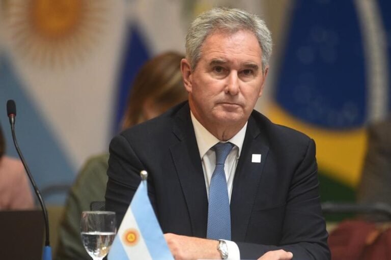 Argentina repudia la guía británica sobre negocios en Malvinas