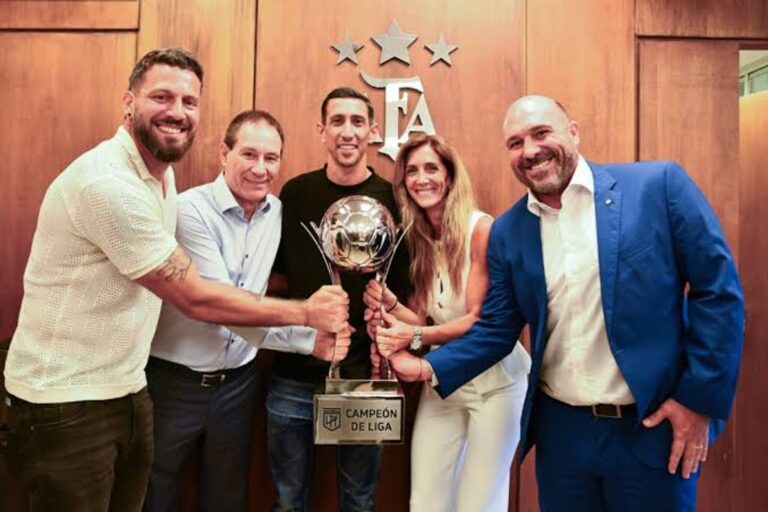 Boca se suma a la lucha por el título de Campeón de Liga