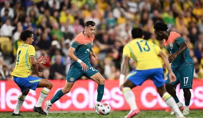 Brasil evita un nuevo papelón y empata 1-1 con Australia
