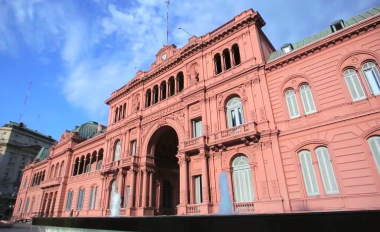 Chiara Ferreyra Romano asume como directora de Dictámenes en Comunicación y Medios