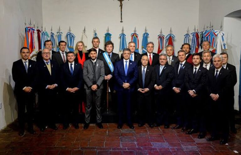El Gobierno afina su estrategia electoral con aliados hacia 2027