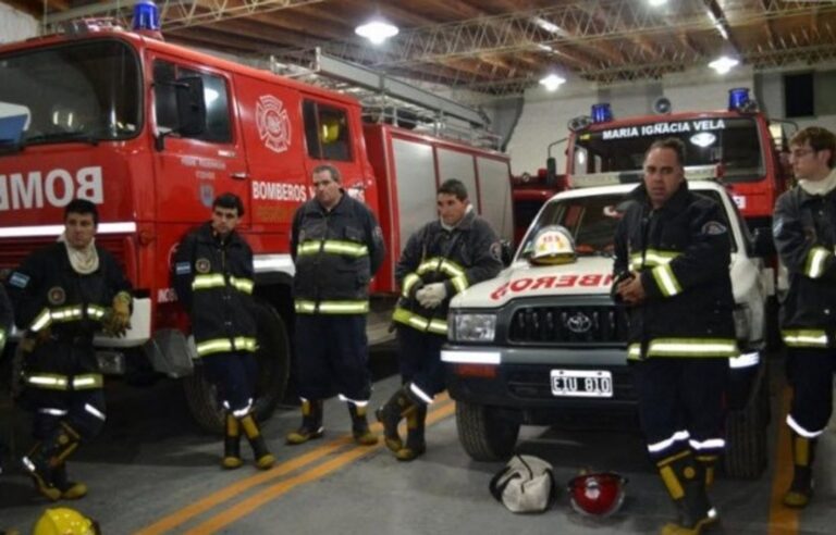 El Gobierno de Tucumán asigna $700 millones a los Bomberos Voluntarios