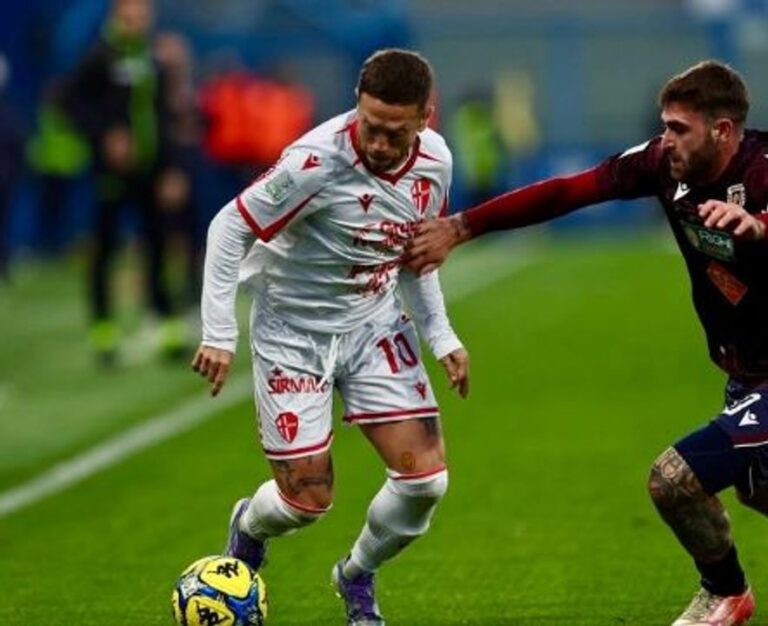 El Papu Gómez inicia una nueva etapa en el fútbol de los Emiratos Árabes