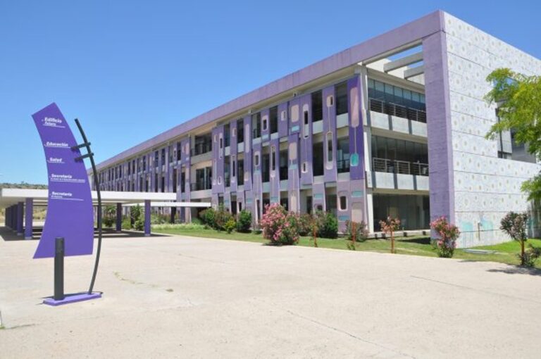 Escuela de La Punta alerta sobre crisis financiera bajo gestión provincial