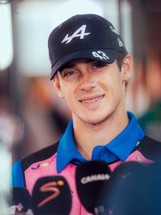 Franco Colapinto, el único piloto que finalizó todas las carreras de la temporada tras el GP de España