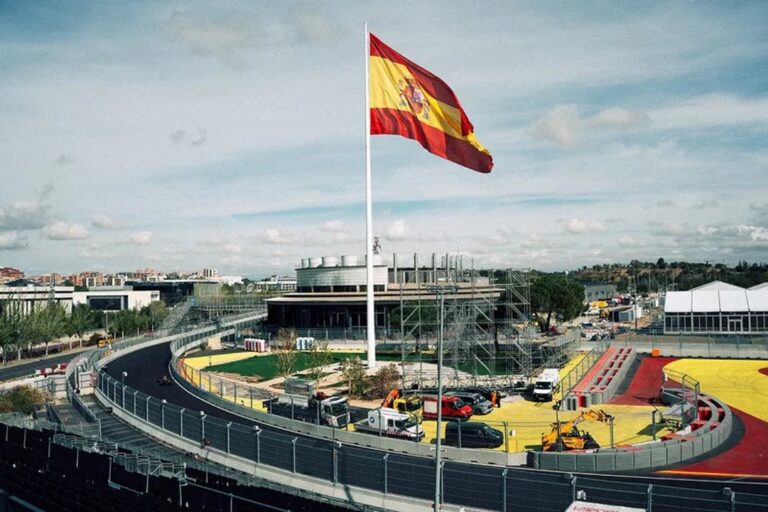 Franco Colapinto se prepara para debutar en el nuevo circuito Madring de la F1