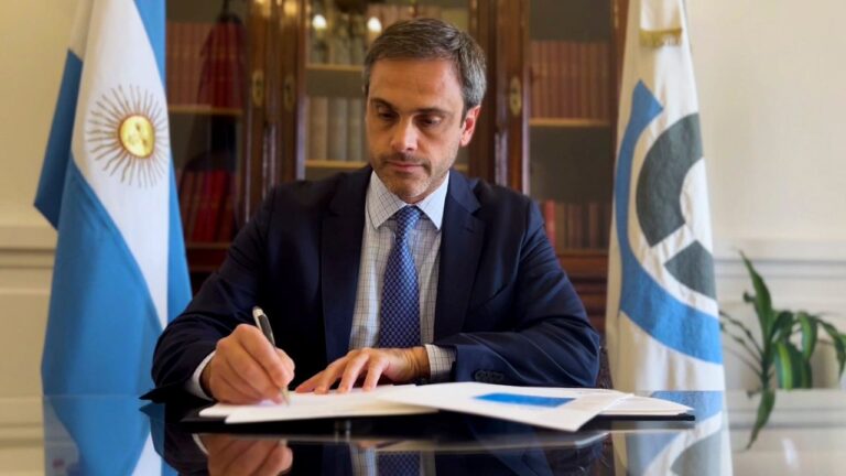 Guillermo Michel impulsa la anulación de beneficios fiscales a empresas británicas en Argentina