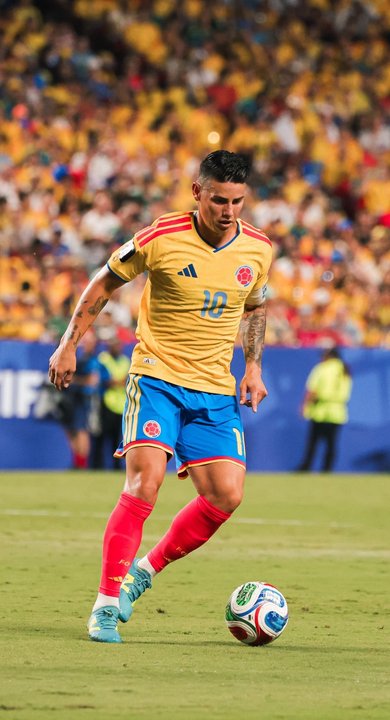 James Rodríguez regresa al fútbol colombiano con Atlético Nacional