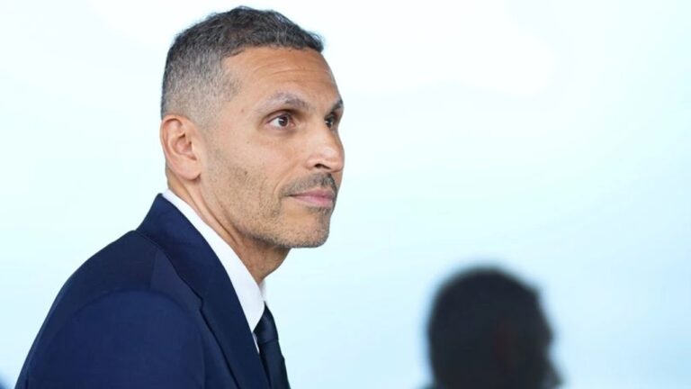 Khaldoon Al Mubarak defiende al Manchester City ante acusaciones de la Premier League