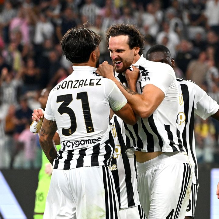 La Juventus empata con el Milan y sigue firme en la lucha por el Scudetto