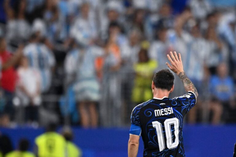 La camiseta especial de Messi para su despedida con la Selección argentina
