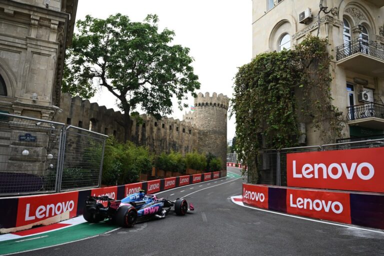 La carrera del GP de Azerbaiyán se adelantará al sábado por el Día del Recuerdo