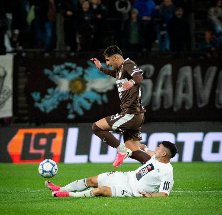 Platense busca seguir su camino en la Copa Libertadores ante Fluminense