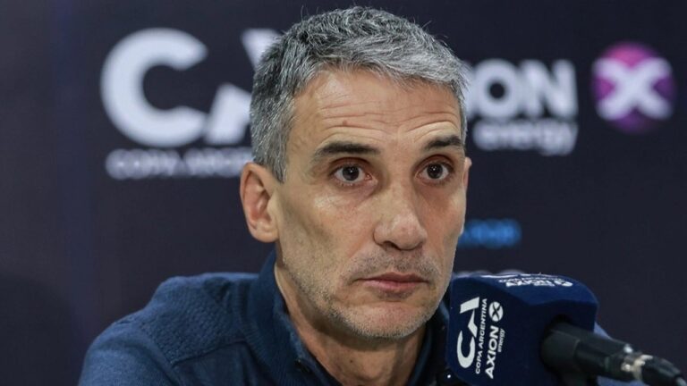 Racing se complica y necesita un milagro para clasificar a competiciones internacionales en 2027