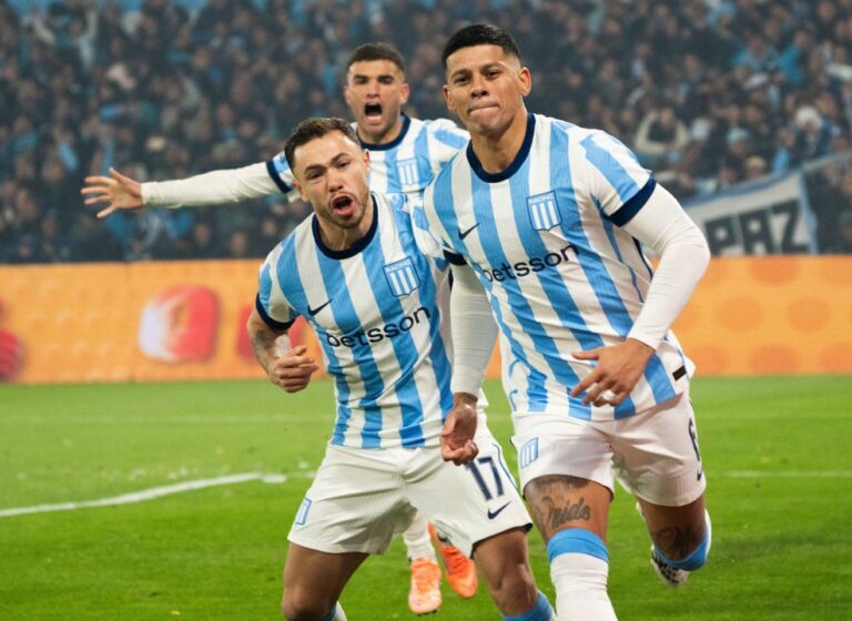 Racing se juega el futuro de Vojvoda ante Huracán en un duelo decisivo