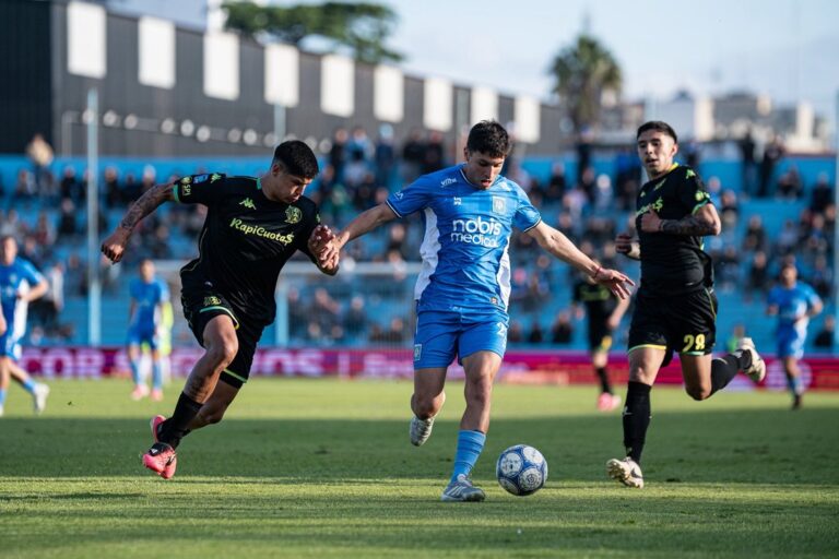 Aldosivi se complica tras caer ante Estudiantes de Río Cuarto