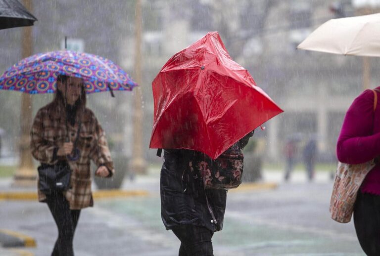 Alertas por temporales y lluvias en el AMBA: un viernes gris en Argentina
