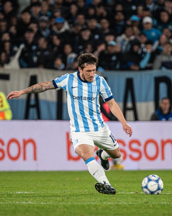 Alfonso Espino pide disculpas tras insultos a hinchas de Racing
