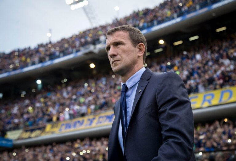 Arruabarrena cree en la remontada de Boca en Brasil: «Faltan 90 minutos»