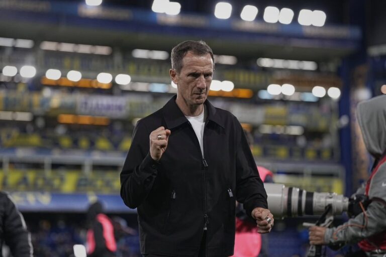 Arruabarrena se prepara para la semifinal sin Paredes: «Es importante, pero tenemos alternativas»