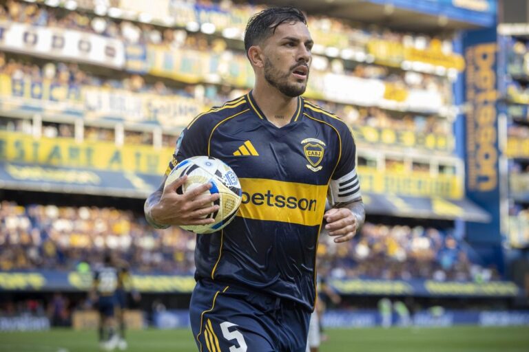 Boca viaja a Avellaneda con titulares, pero Paredes comenzará en el banco