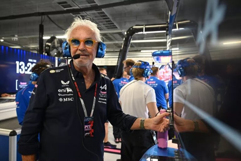 Briatore admite errores estratégicos de Alpine en Sepang