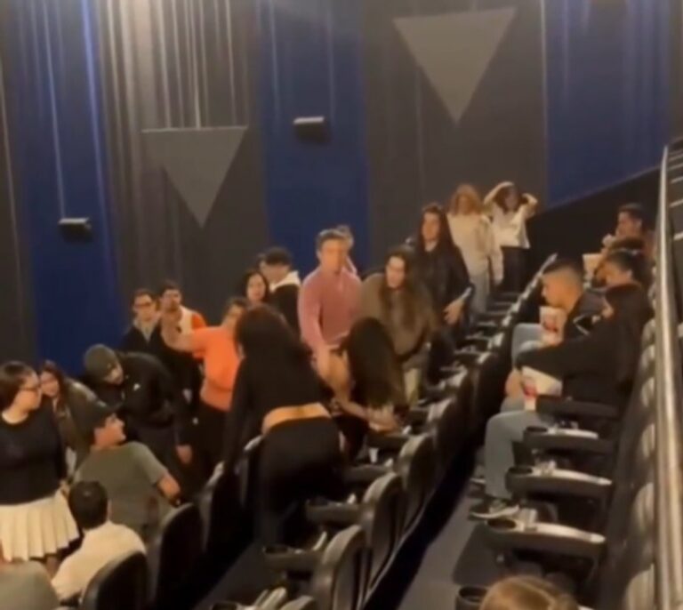Caos en un cine de Entre Ríos: gas pimienta y dos detenidas