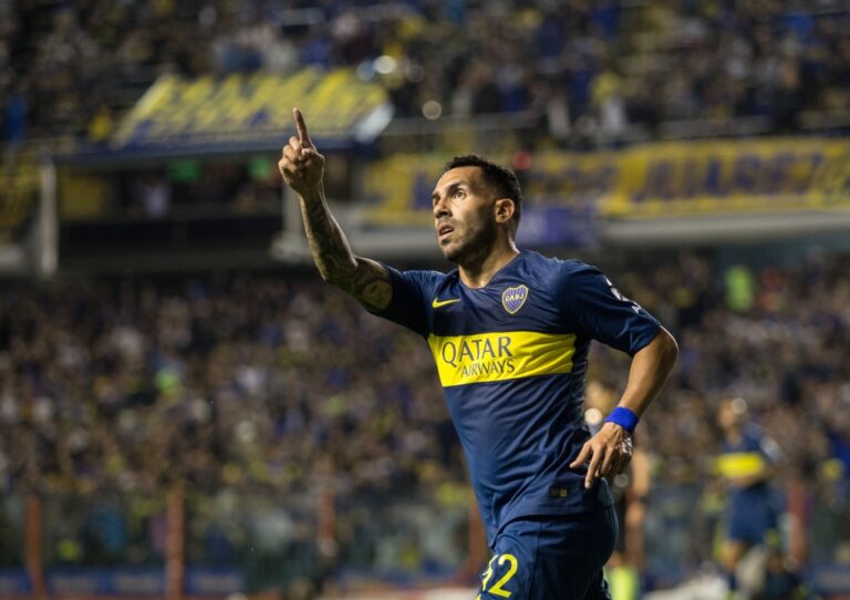 Carlos Tevez anuncia su emotivo partido homenaje en La Bombonera