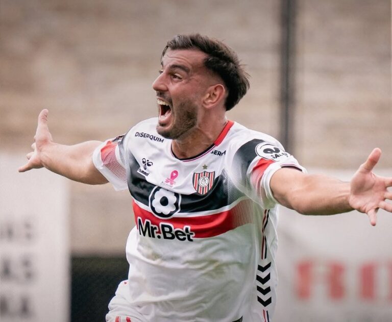 Chacarita Juniors se aferra a la permanencia tras vencer a Maipú