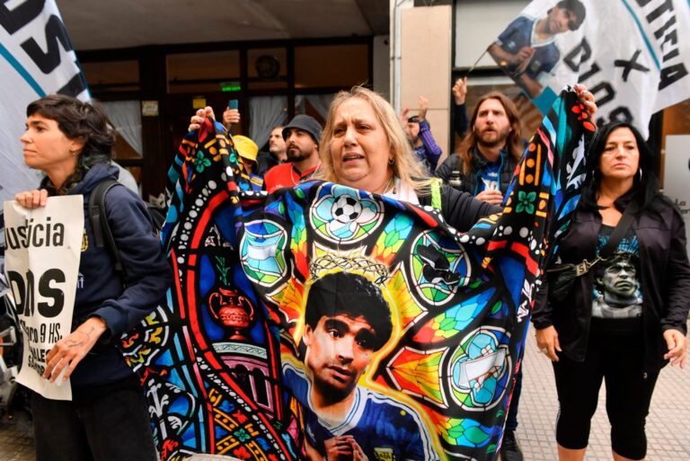 Cierre del juicio por la muerte de Maradona: Di Spagna absuelto y fecha del veredicto