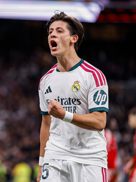 El Real Madrid se impone ante el Sevilla con una contundente victoria