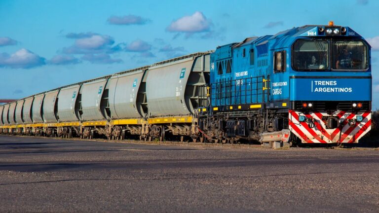 Empresarios argentinos se preparan para privatizar activos estatales clave