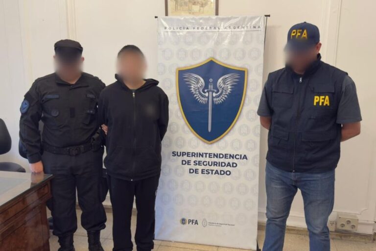 Extraditan a un colombiano acusado de homicidios y terrorismo