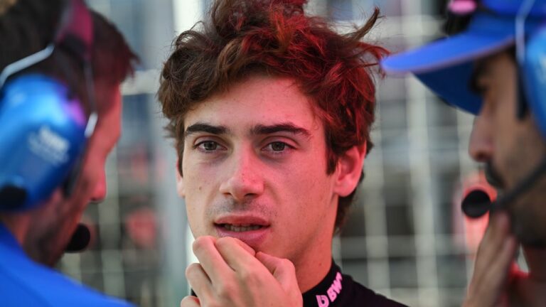 Franco Colapinto lamenta estrategia fallida en el GP de Baréin