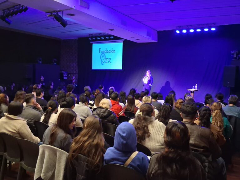 Fundación SER brindará una capacitación gratuita de Lengua de Señas en el Auditorio Municipal