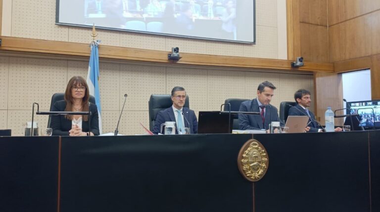 Inicia el juicio a Cristina y Máximo Kirchner por Hotesur y Los Sauces