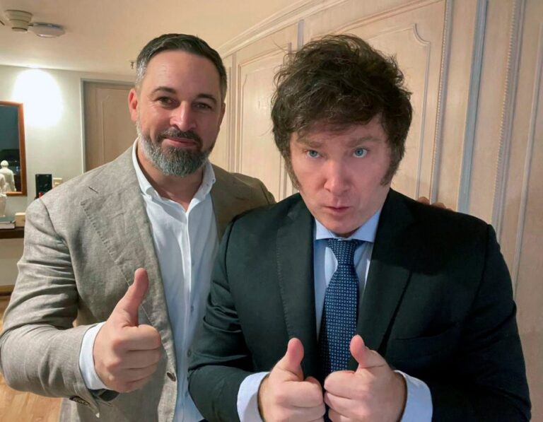 Javier Milei en España: Apoyo a la derecha antes de elecciones clave