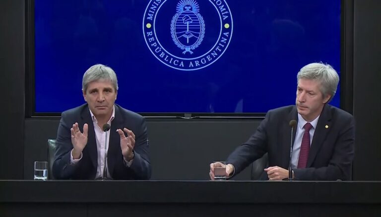 La Justicia investiga a Caputo y Bausili por millonarias pérdidas en operaciones de oro