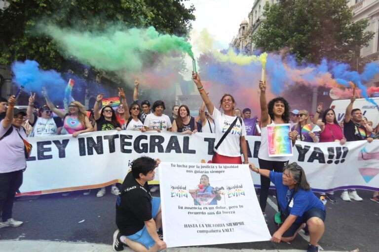 La exposición ’35 Orgullos’: un homenaje a la lucha LGBTIQ+ en Argentina