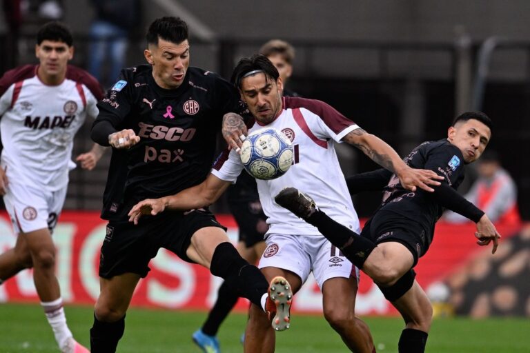 Lanús se impone ante Platense y arrebata el lugar de copas a River