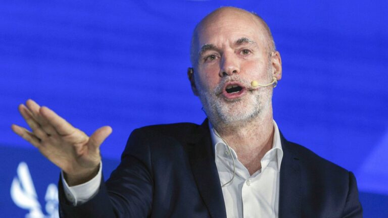 Larreta se ríe de los cambios de Bullrich y critica la economía de Milei