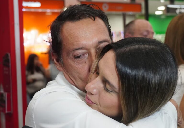 Mariano Páez, padre de Agostina, se niega a declarar y seguirá detenido por hurto