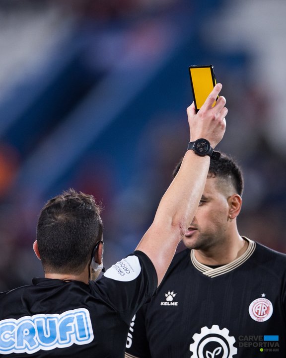 Nacional y Rentistas: el debut de las tarjetas virtuales en el fútbol uruguayo