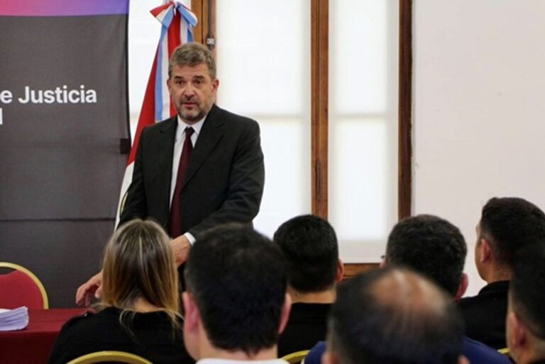Nueva denuncia contra el fiscal Arrigo por la causa Rudnev